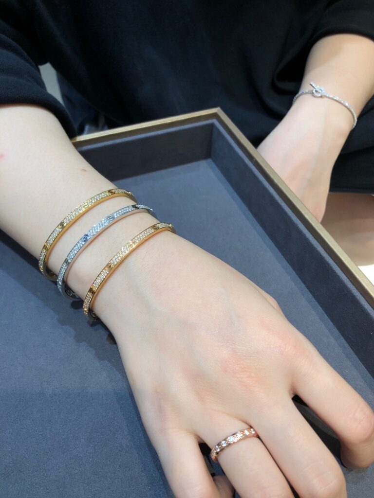 cartier small love bracelet stacked