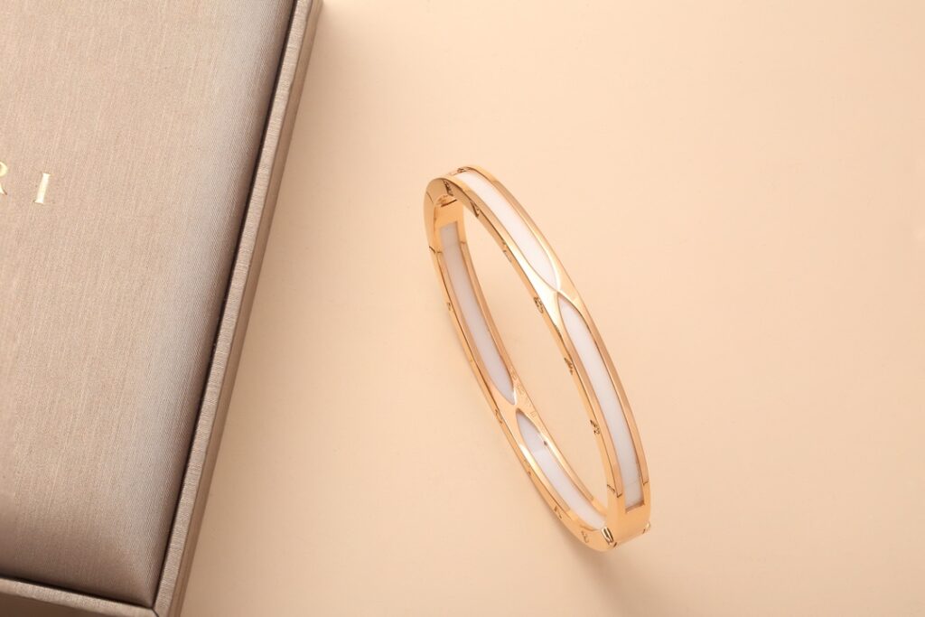 BVLGARI B.zero1 bangle bracelet rose gold with white ceramic
